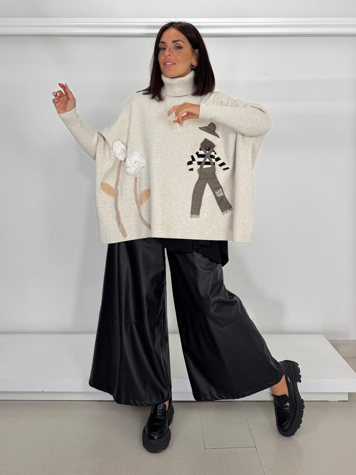Pullover dolcevita applicazione a mano - 1