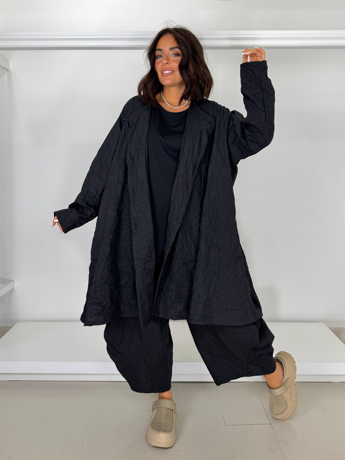 Pantalone maxi ovetto stropicciato