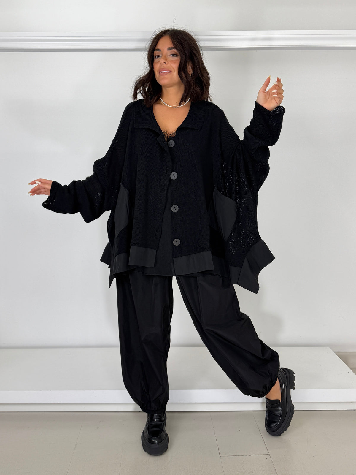 Cardigan in filo inserti taffettà