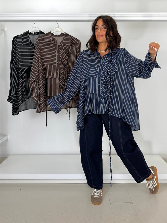 Camicia rigata con rouches